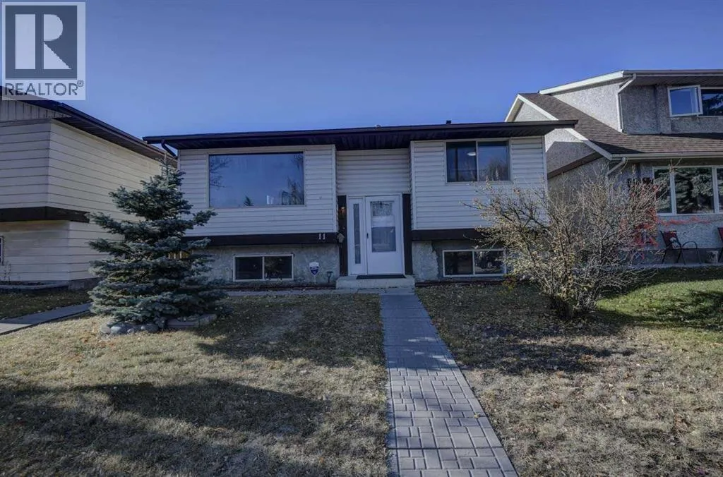 House for rent: 11 Ogmoor Crescent Se, Calgary, Alberta T2C 2E8