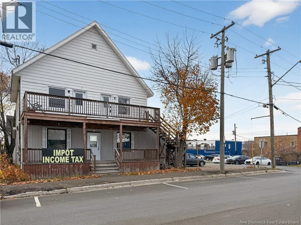 Triplex for rent: 11 O'leary Street, Campbellton, New Brunswick E3N 2X2