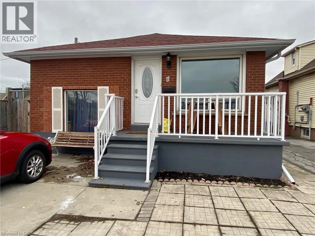 House for rent: 11 Parkdale Avenue S Unit# Main, Hamilton, Ontario L8H 1B1