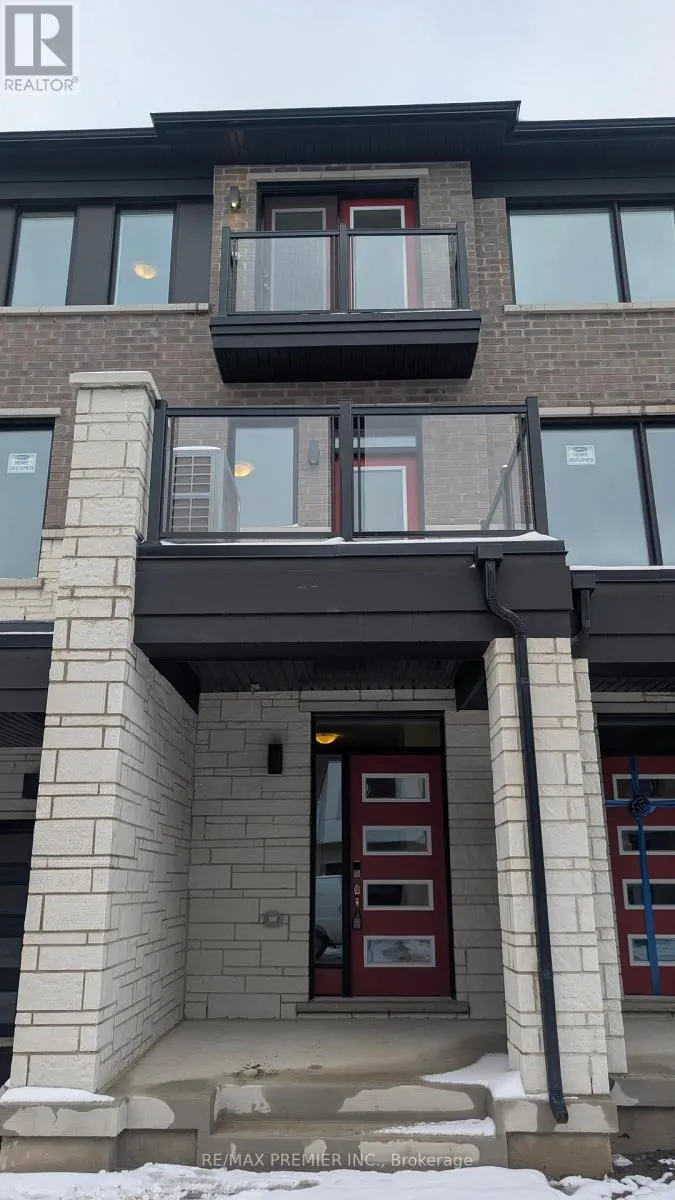 Row / Townhouse for rent: 11 Pearen Lane, Barrie, Ontario L9J 1A4