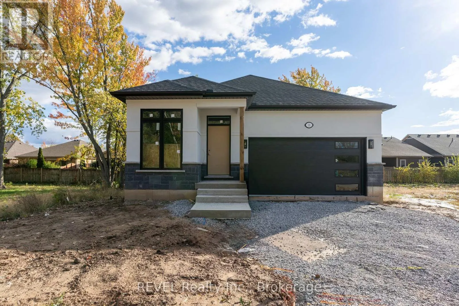 House for rent: 11 Stickles Street, Pelham, Ontario L3C 3C3