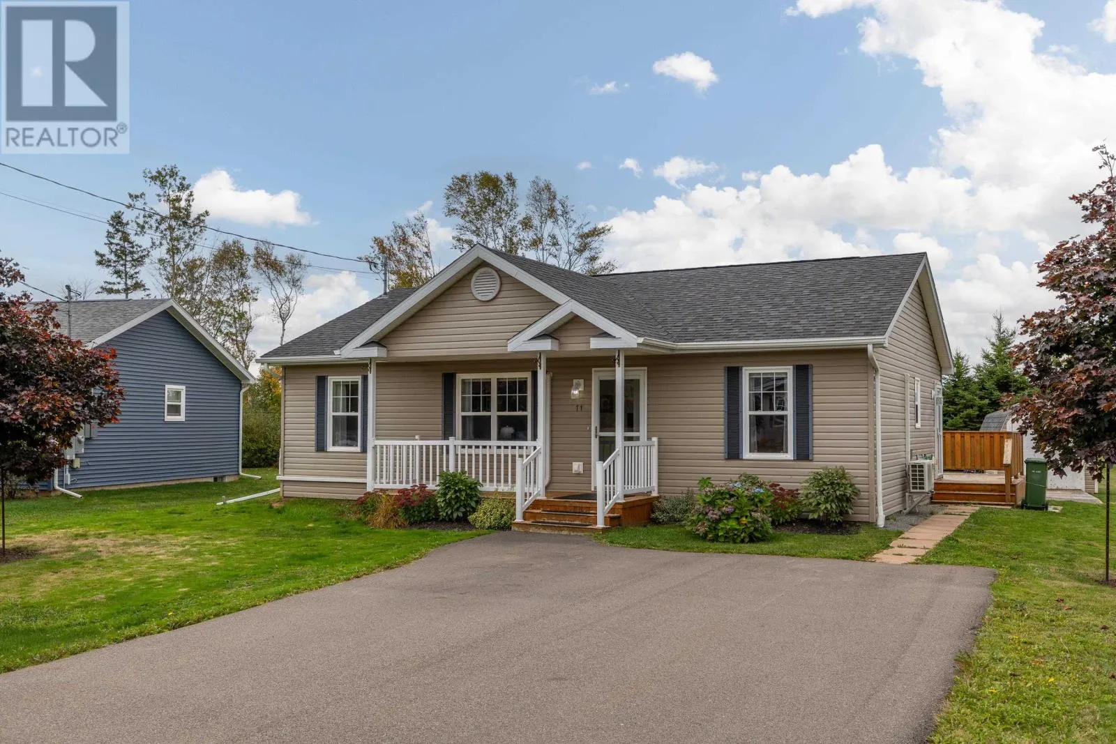 House for rent: 11 Tide View Court, Charlottetown, Prince Edward Island C1C 0B9