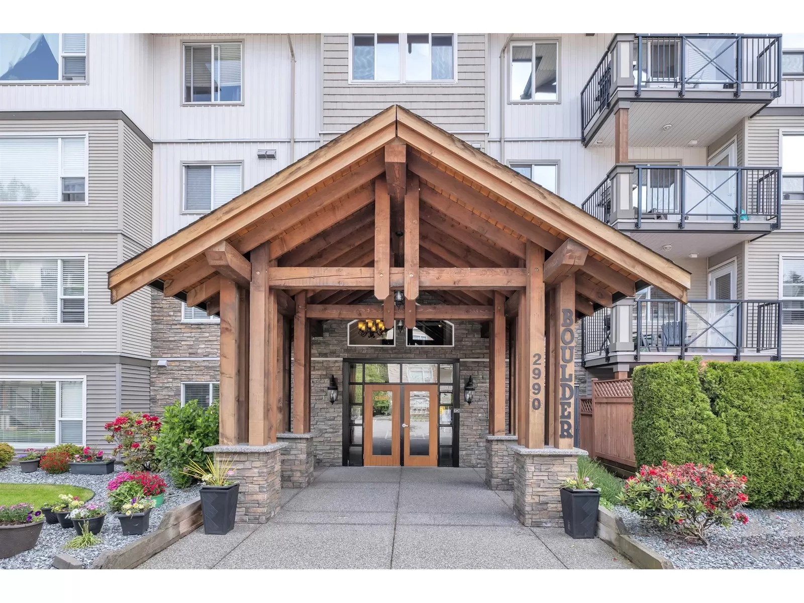 Apartment for rent: 110 2990 Boulder Street, Abbotsford, British Columbia V2T 3P8