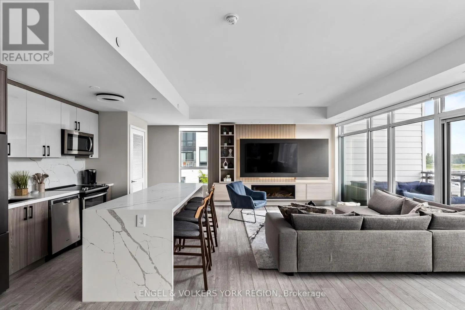 Row / Townhouse for rent: 110 - 317 Broward Way, Innisfil, Ontario L9S 0M6