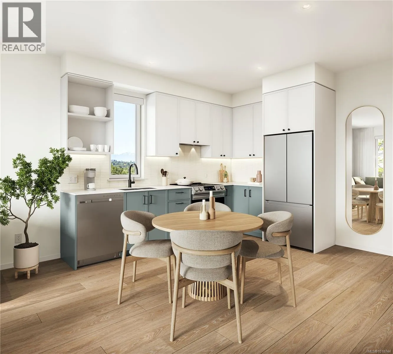 Apartment for rent: 110 3226 Shelbourne St, Saanich, British Columbia V8P 5G8