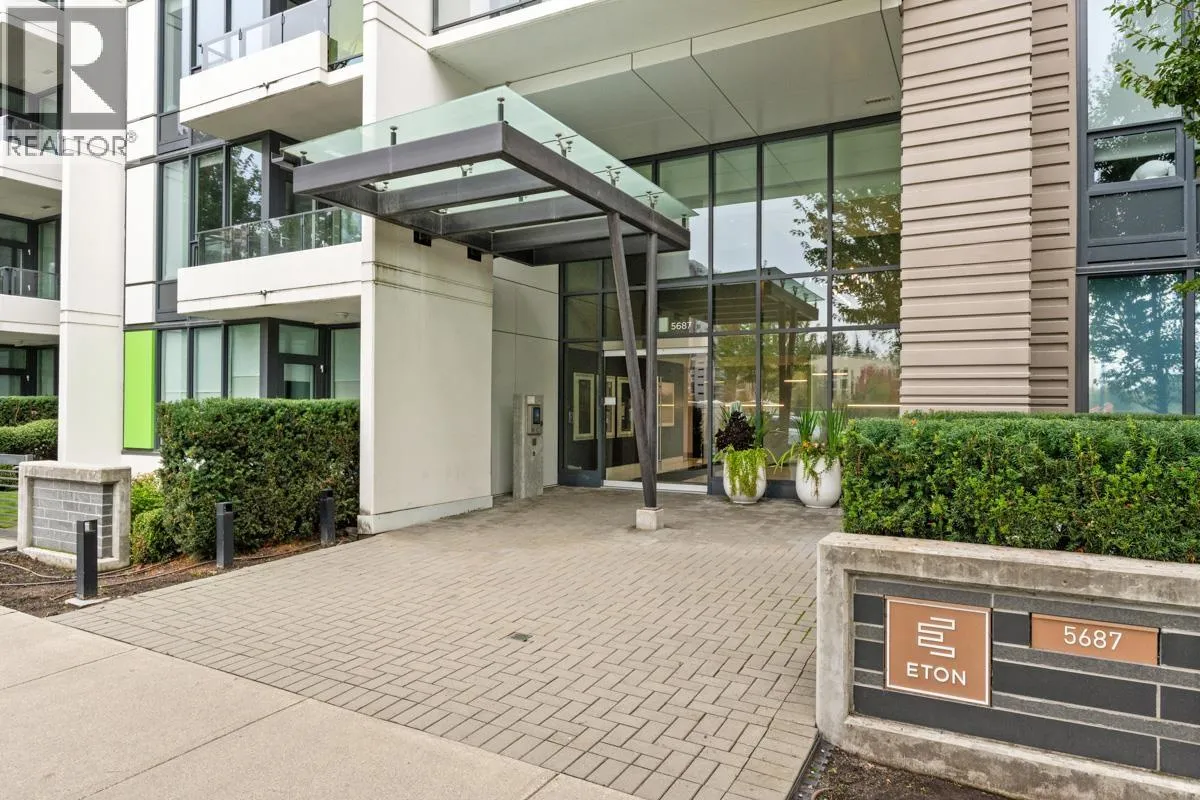 Apartment for rent: 110 5687 Gray Avenue, Vancouver, British Columbia V6S 0K7