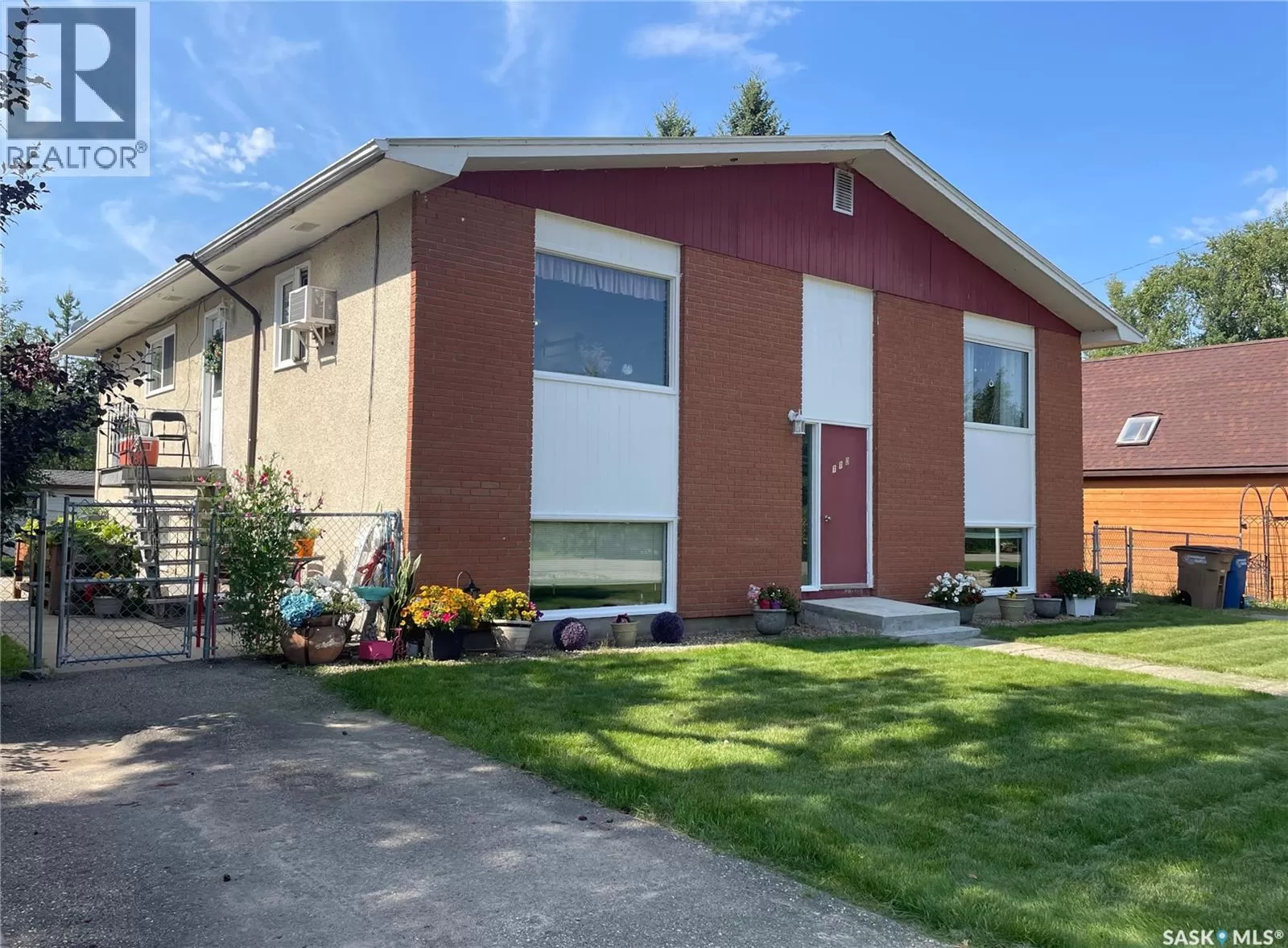 Fourplex for rent: 110 7th Avenue S, Big River, Saskatchewan S0J 0E0