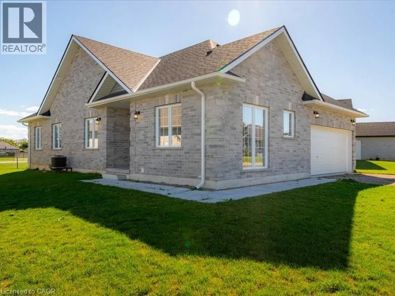 House for rent: 110 Delong Drive Drive, Norwich, Ontario N0J 1P0