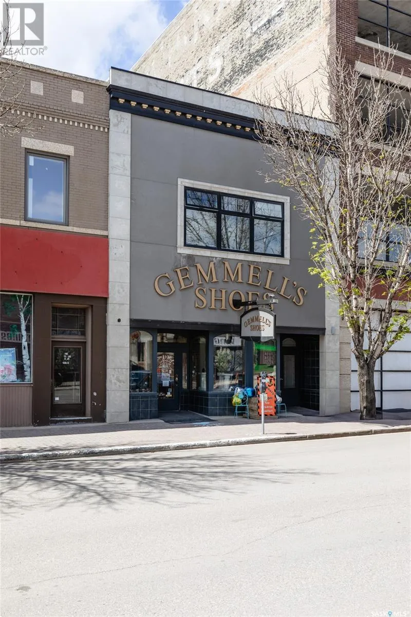 110 Main Street N, Moose Jaw, Saskatchewan S6H 3J7