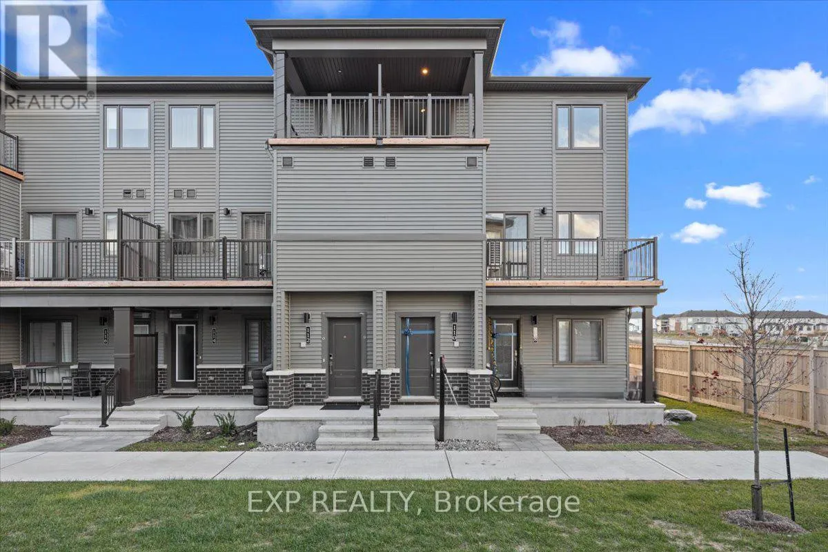 Row / Townhouse for rent: 110 Parnian Private, Ottawa, Ontario K2J 4H7