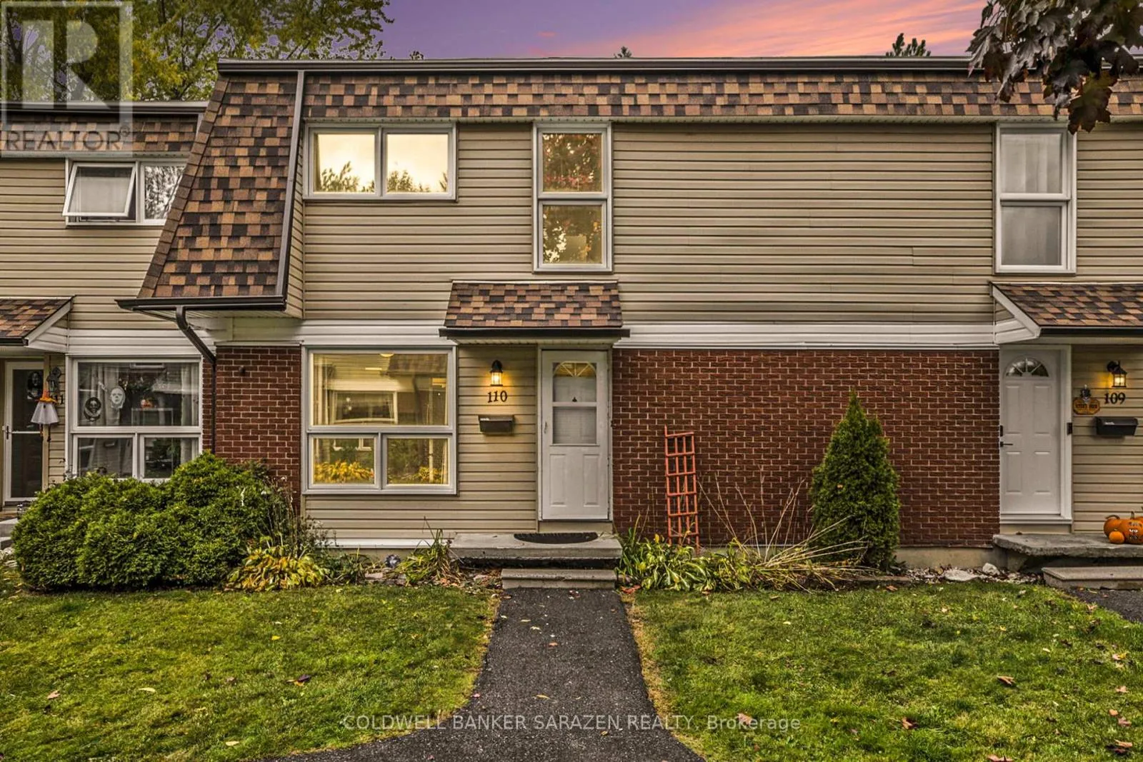 Row / Townhouse for rent: 110 Rutherford Court, Ottawa, Ontario K2K 1N5