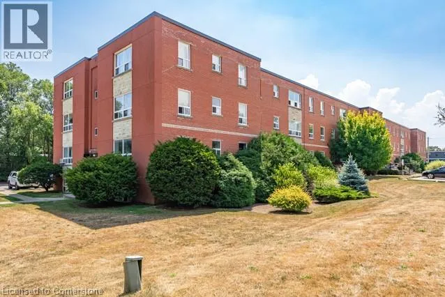 Apartment for rent: 110 South Forster Park Drive Unit# 304, Oakville, Ontario L6K 1Z1