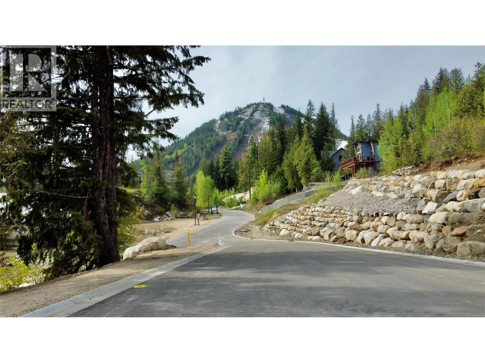 Other for rent: 110 Topping Terrace, Rossland, British Columbia V0G 1Y0