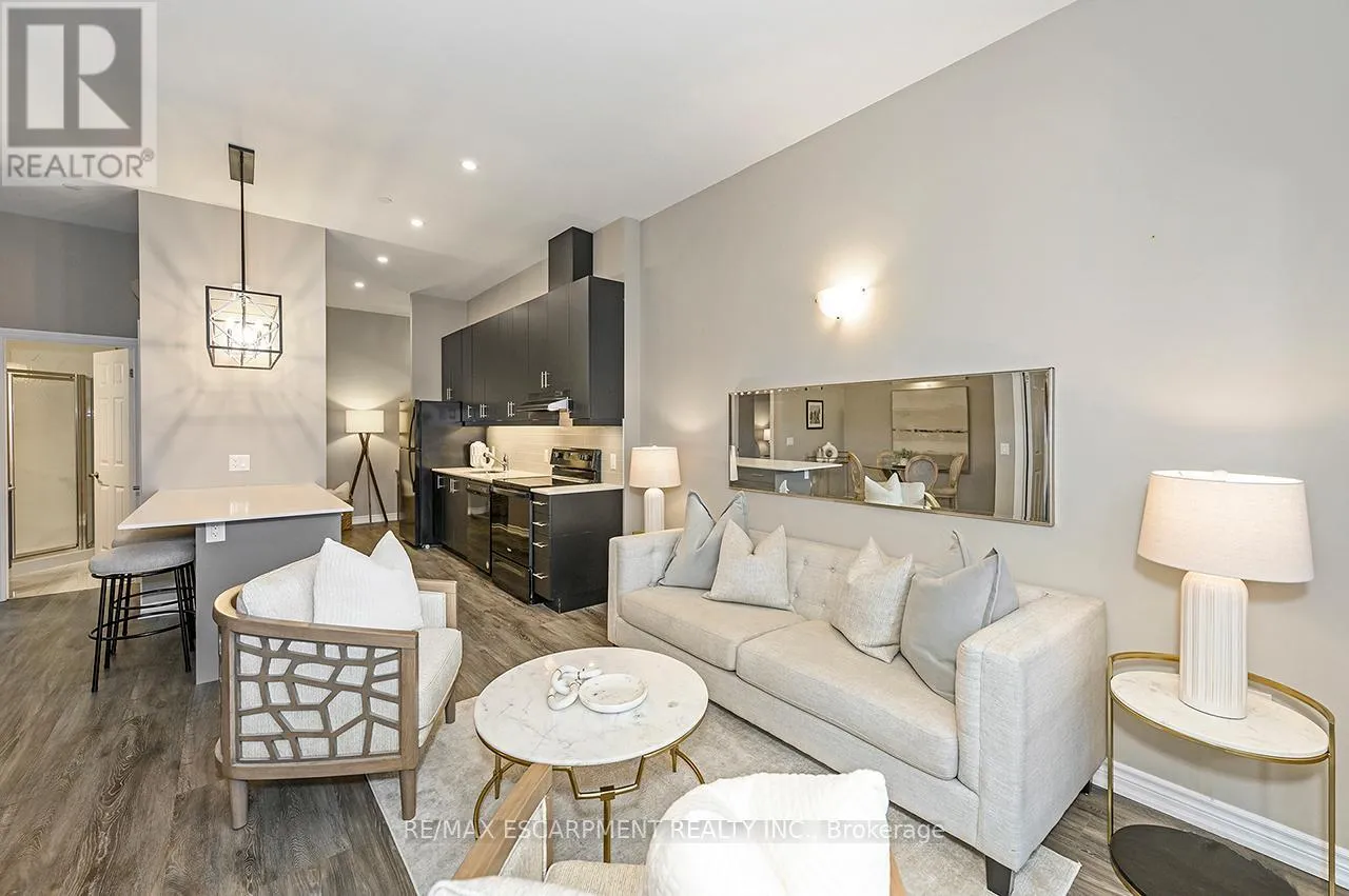 Apartment for rent: 1101 - 716 Main Street E, Milton, Ontario L9T 3P6