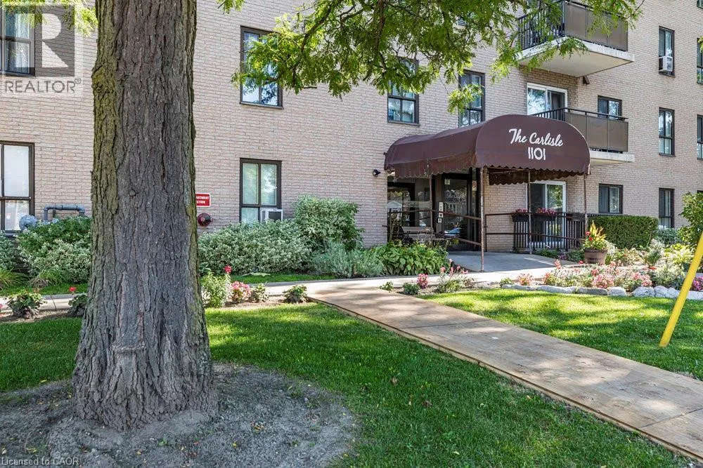 Apartment for rent: 1101 Pharmacy Avenue W Unit# 503, Scarborough, Ontario M1R 2H2