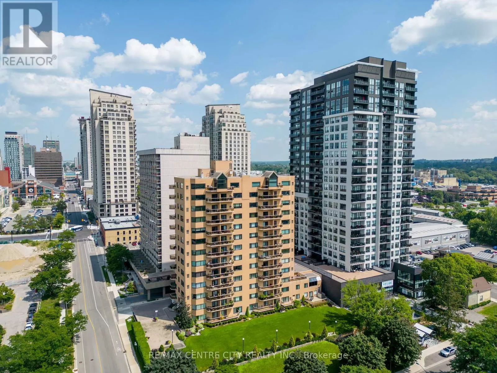 Apartment for rent: 1102 - 19 King Street, London East, Ontario N6A 5N8