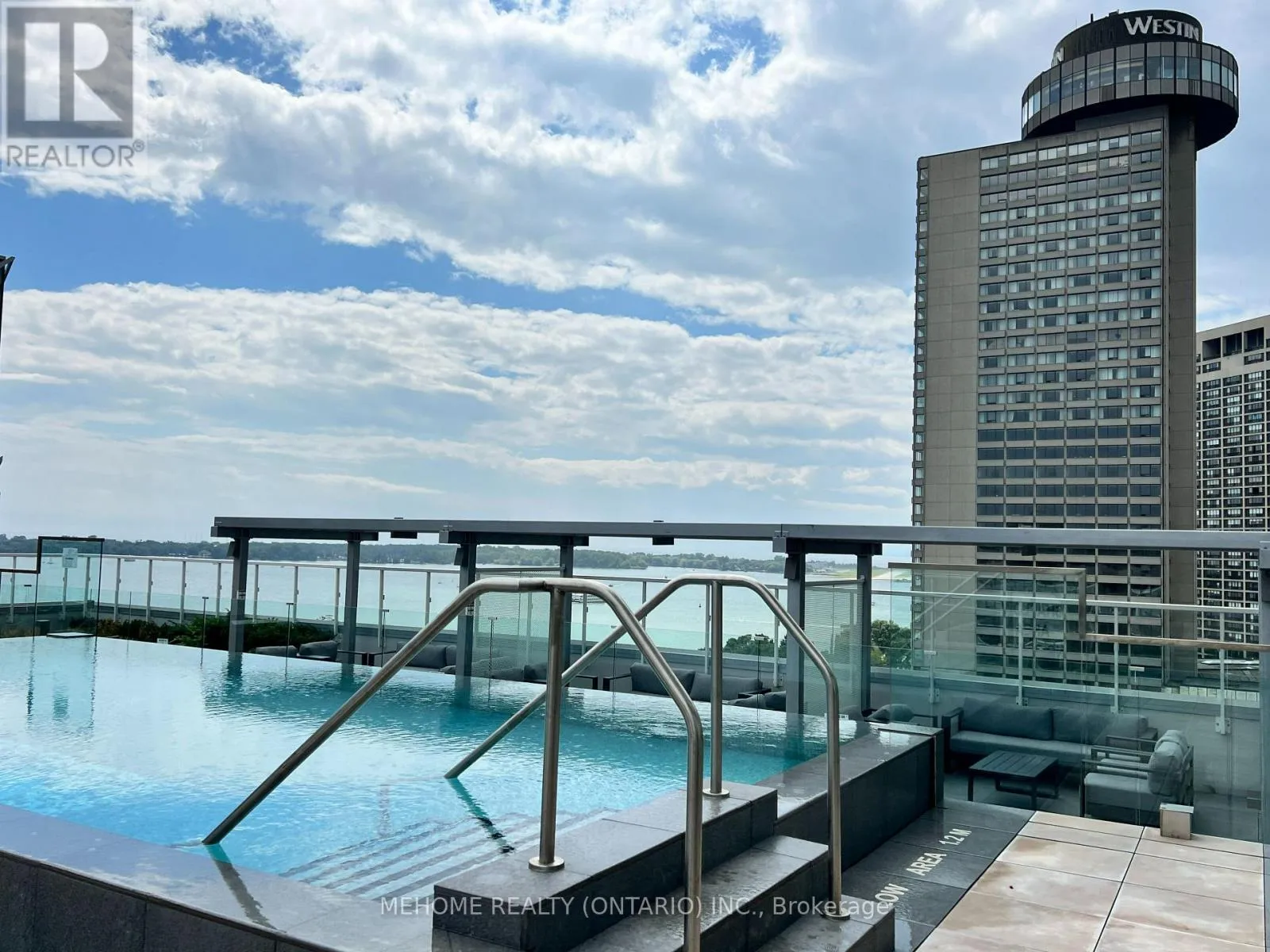 Apartment for rent: 1103 - 15 Queens Quay East, Toronto, Ontario M5E 0C5