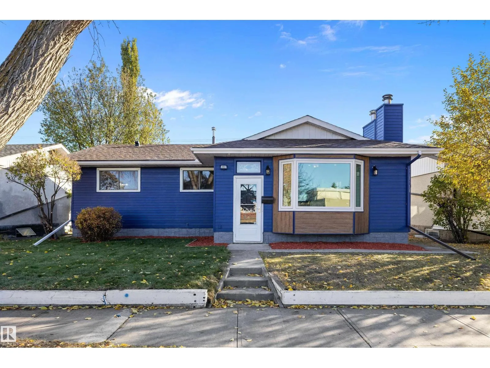 House for rent: 11031 153a St Nw, Edmonton, Alberta T5P 2E7