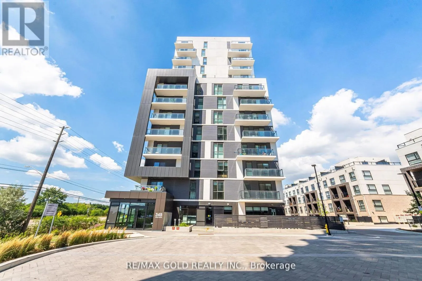 Apartment for rent: 1104 - 345 Wheat Boom Drive, Oakville, Ontario L6H 7X4