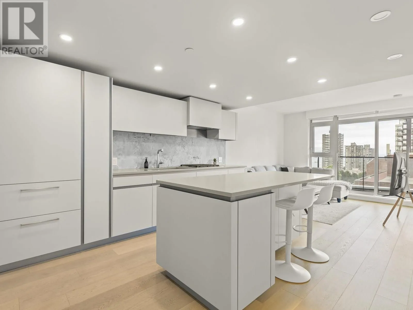 Apartment for rent: 1104 889 Pacific Street, Vancouver, British Columbia V6Z 1C3