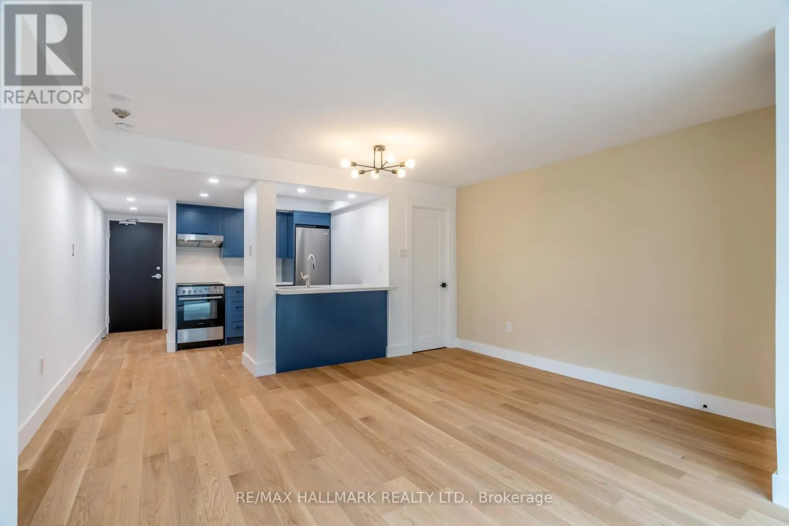 Apartment for rent: 1106 - 705 King Street W, Toronto, Ontario M5V 2W8