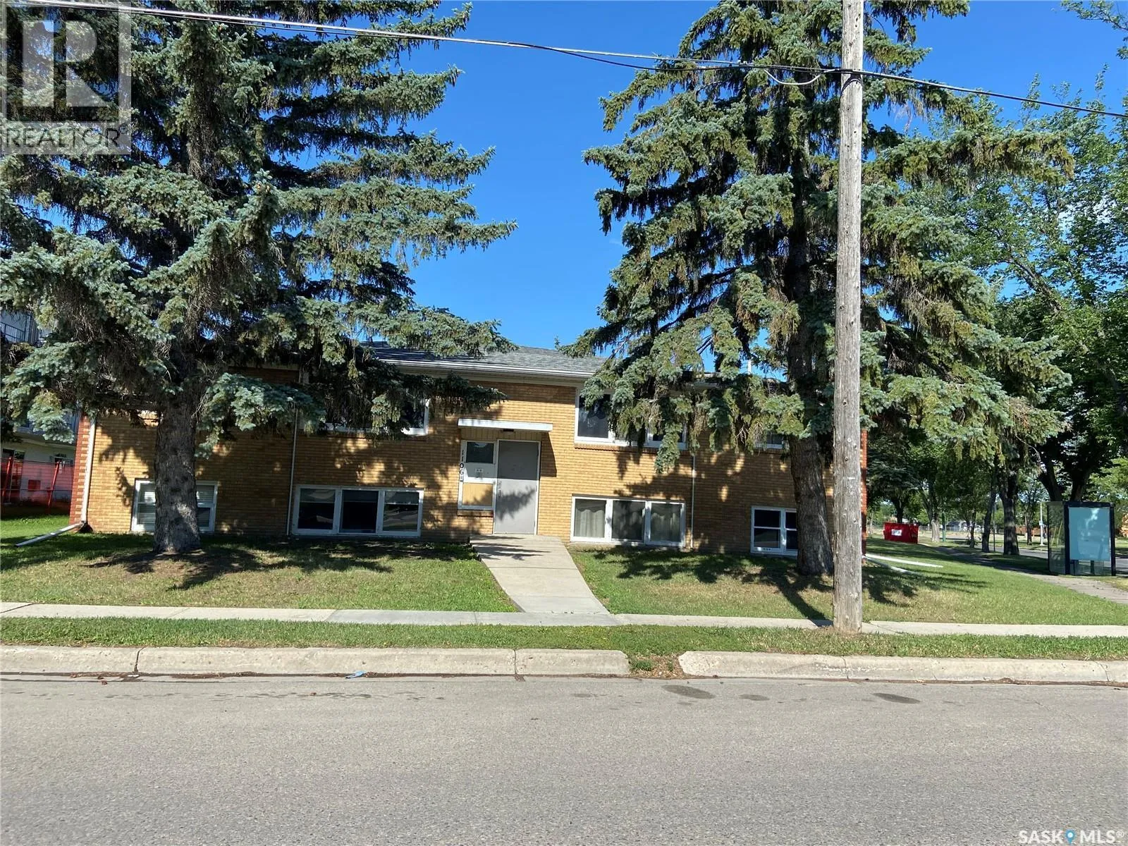 Multi-Family for rent: 1106 Mcintosh Street, Regina, Saskatchewan S4T 5B9