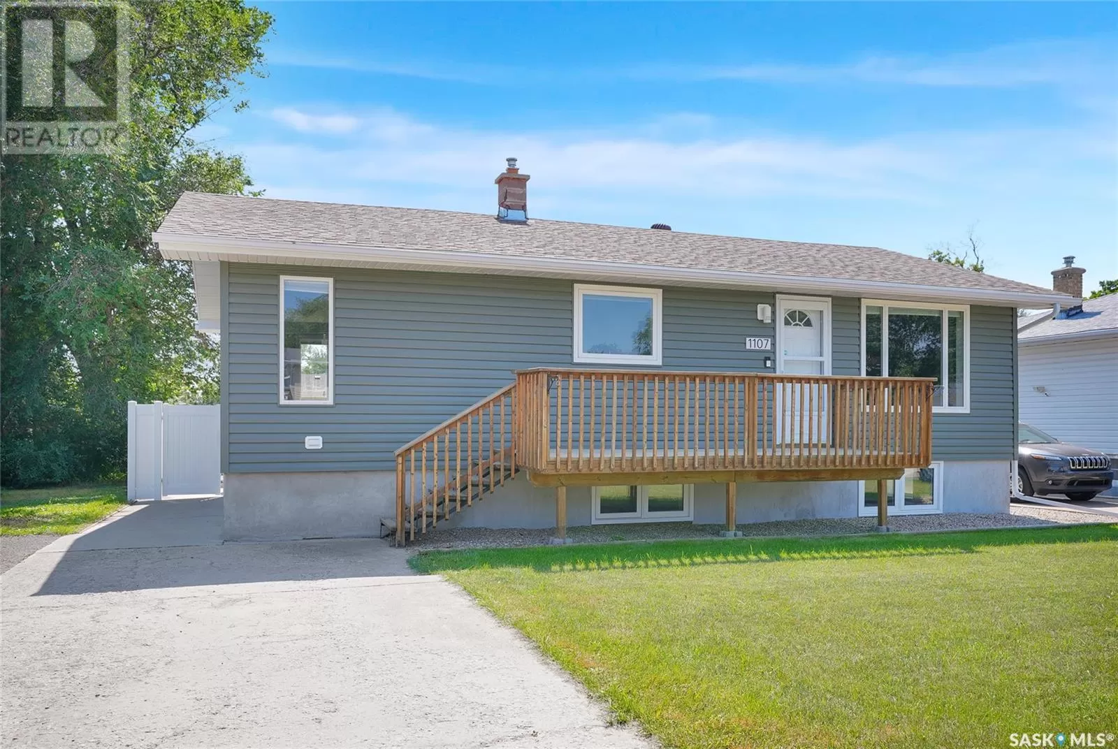 House for rent: 1107 Montgomery Street, Moose Jaw, Saskatchewan S6H 2X2