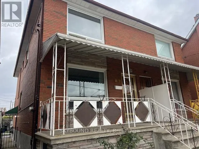 House for rent: 110a Morrison Avenue, Toronto, Ontario M6E 1M2