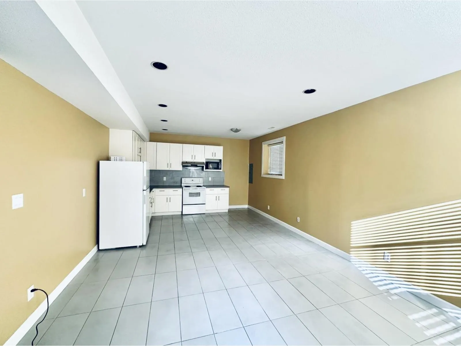 House for rent: 110xx 168 Street, Surrey, British Columbia V4N 5G6