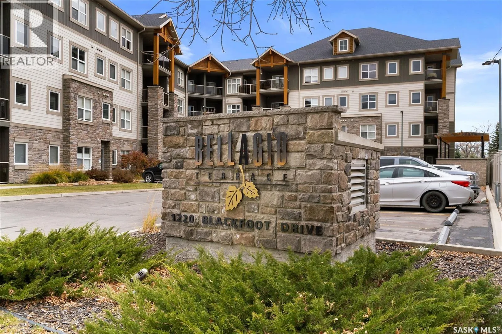 Apartment for rent: 111 1220 Blackfoot Drive, Regina, Saskatchewan S4S 6T2