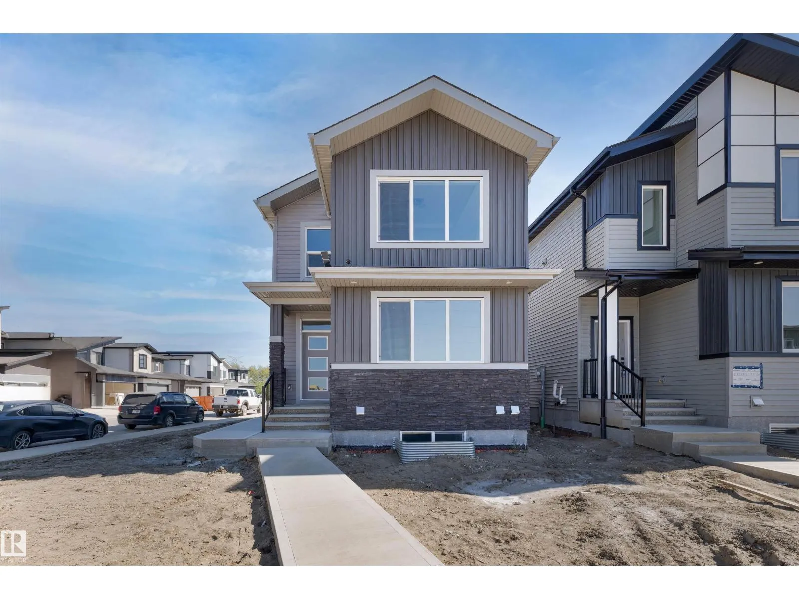 House for rent: 111 25 St Sw Sw, Edmonton, Alberta T6X 3K3