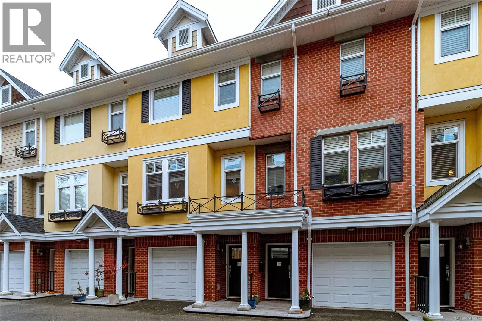 Row / Townhouse for rent: 111 50 Mill St, Nanaimo, British Columbia V9R 5A6