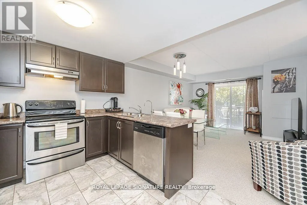 Apartment for rent: 111 - 67 Kingsbury Square, Guelph, Ontario N1L 0L3