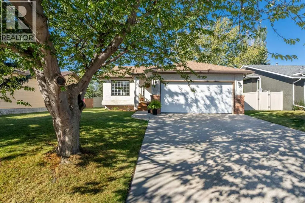 House for rent: 111 Allen Rise, Vulcan, Alberta T0L 2B0