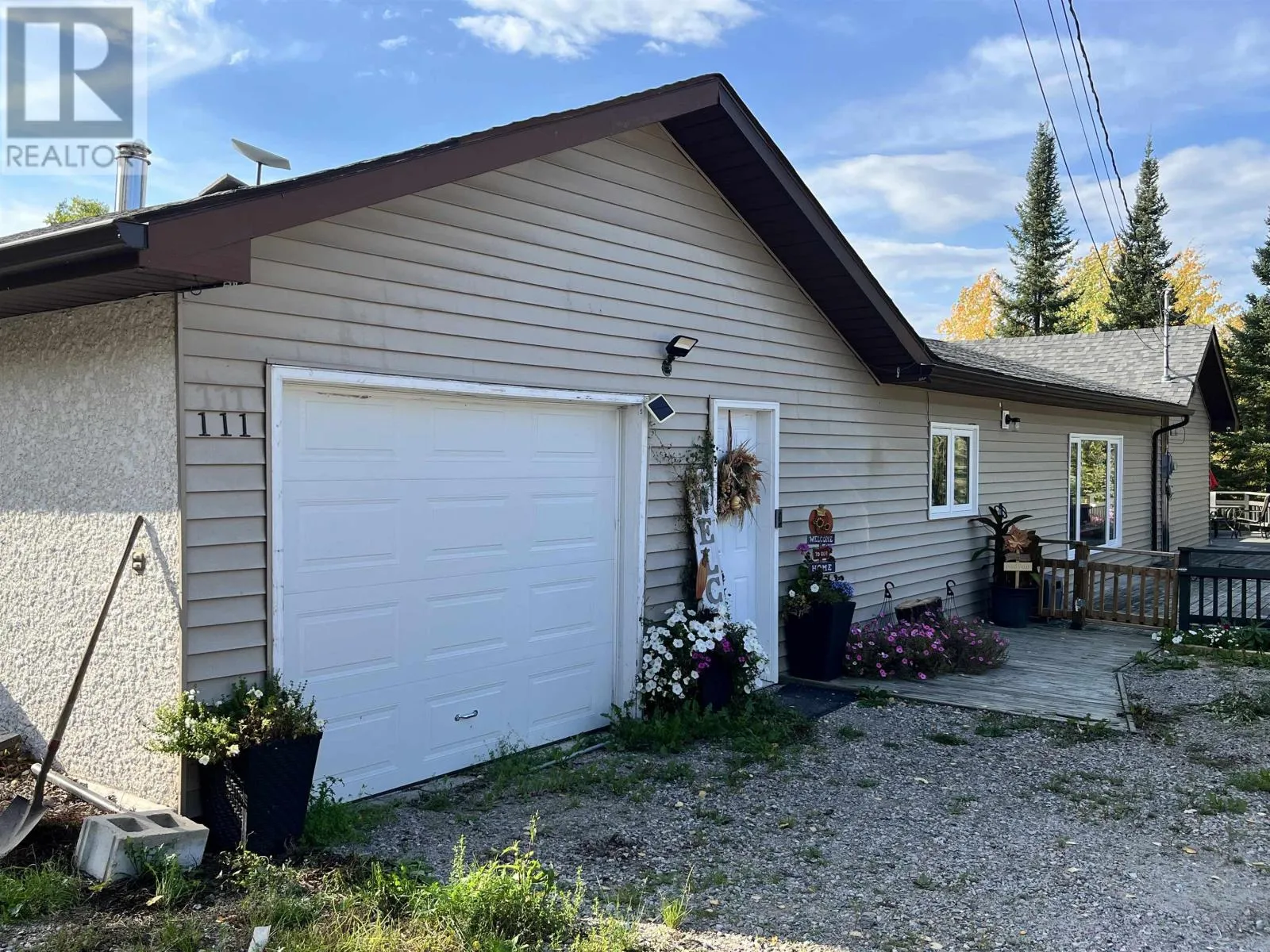 111 Buffalo Street, Red Lake, Ontario P0V 2M0