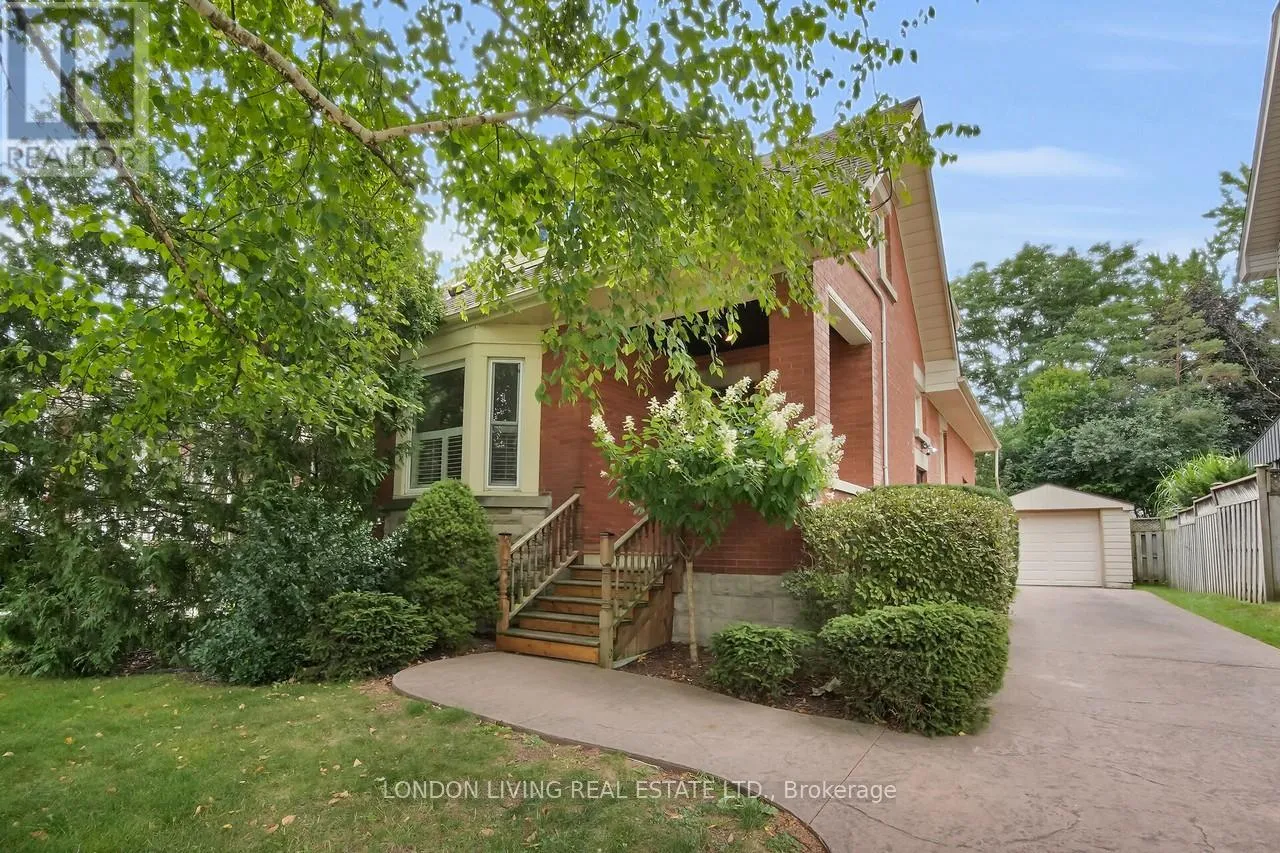 House for rent: 111 Garfield Avenue, London South, Ontario N6C 2B7