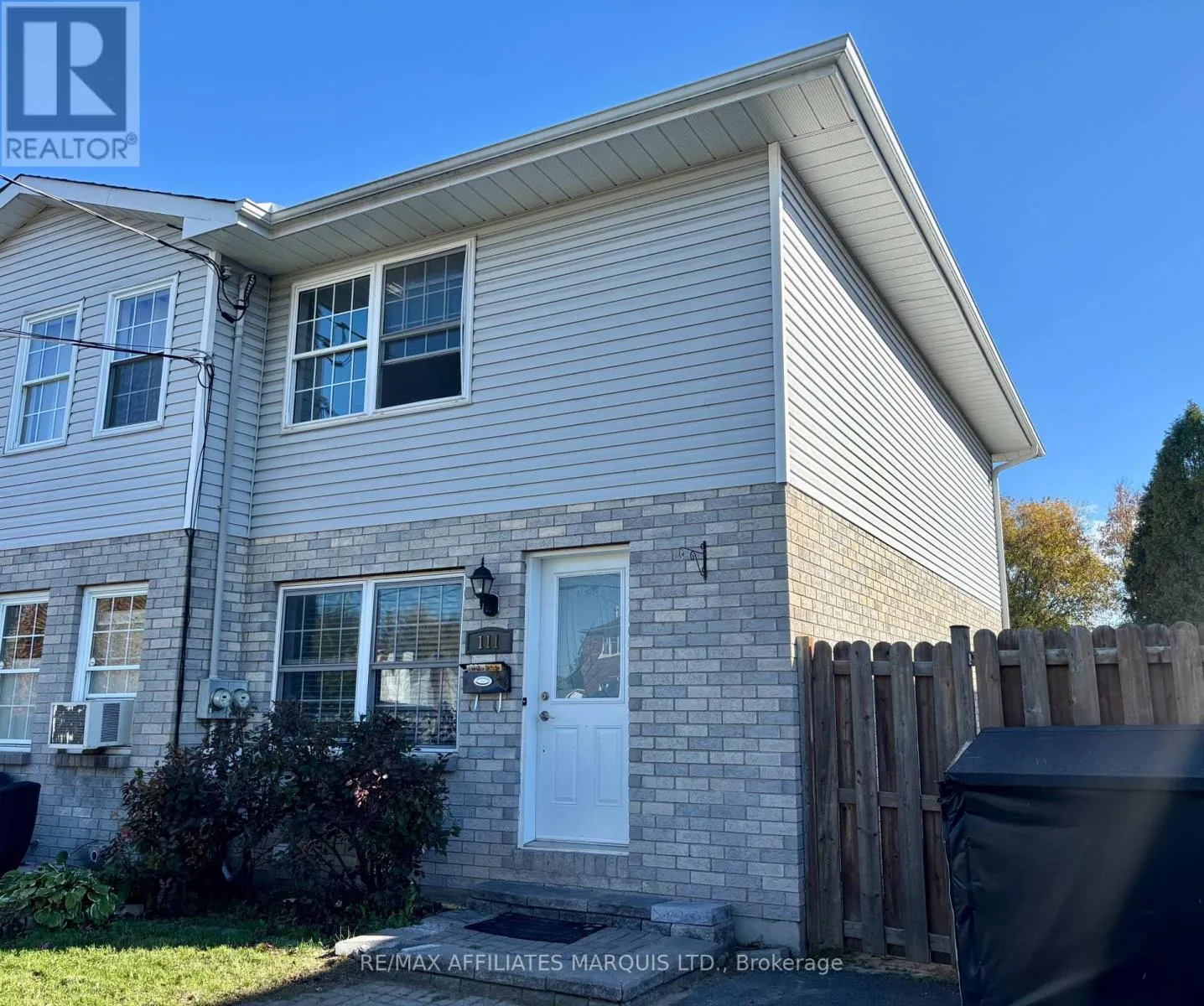 Row / Townhouse for rent: 111 Jobin Avenue, Cornwall, Ontario K6J 3K9