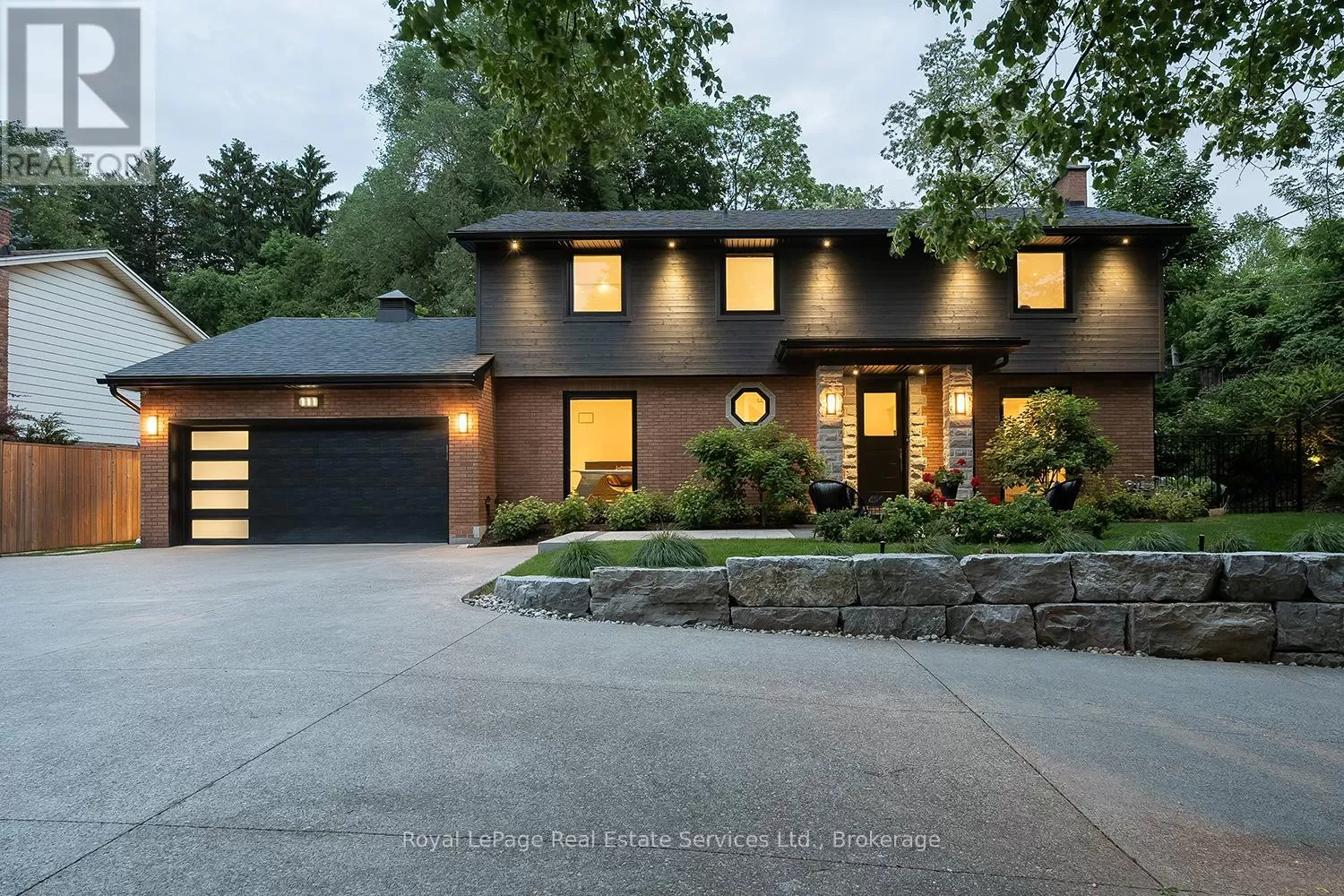 House for rent: 111 Judith Crescent, Hamilton, Ontario L9G 1L3