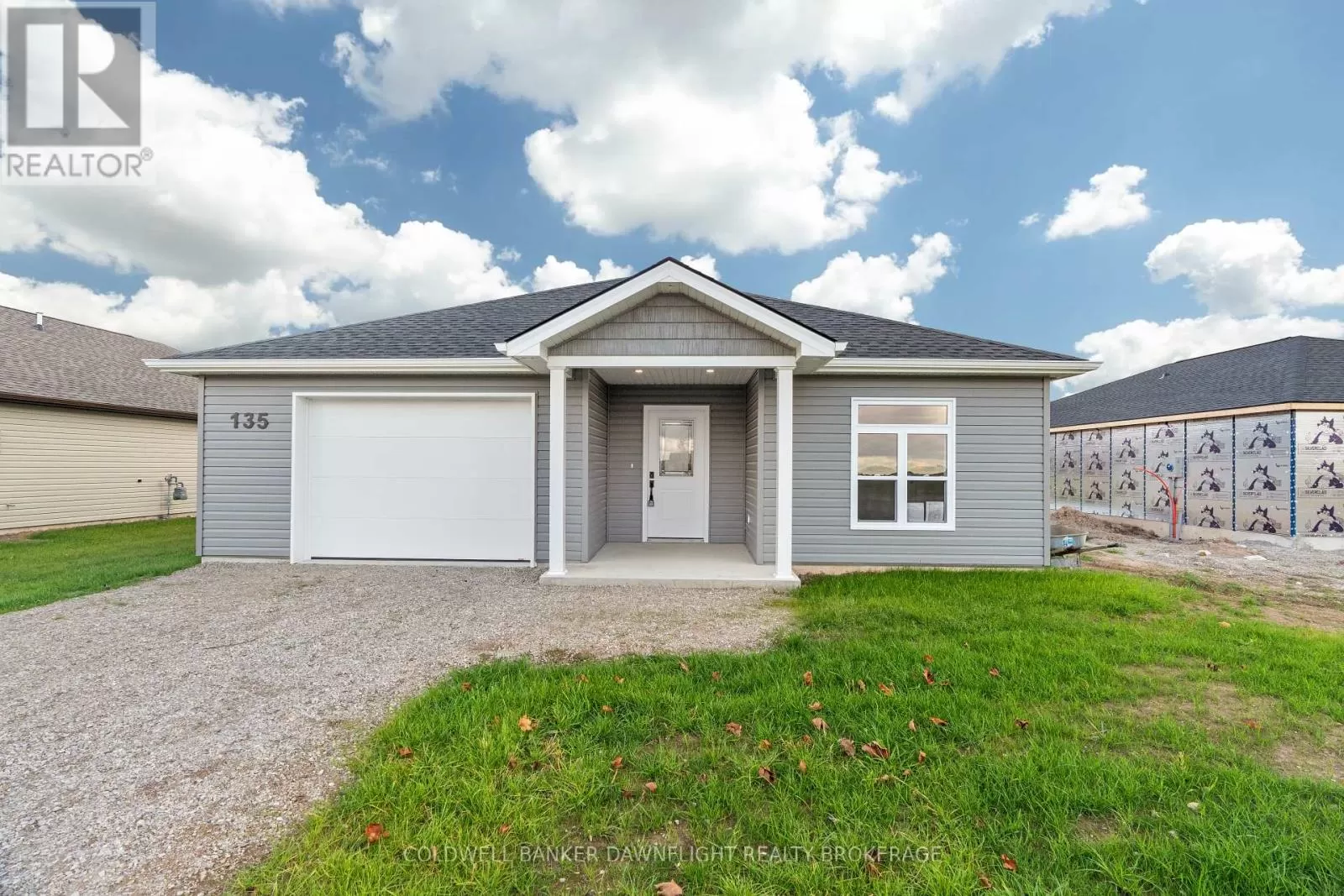 House for rent: 111 Victoria Avenue E, South Huron, Ontario N0M 1M0