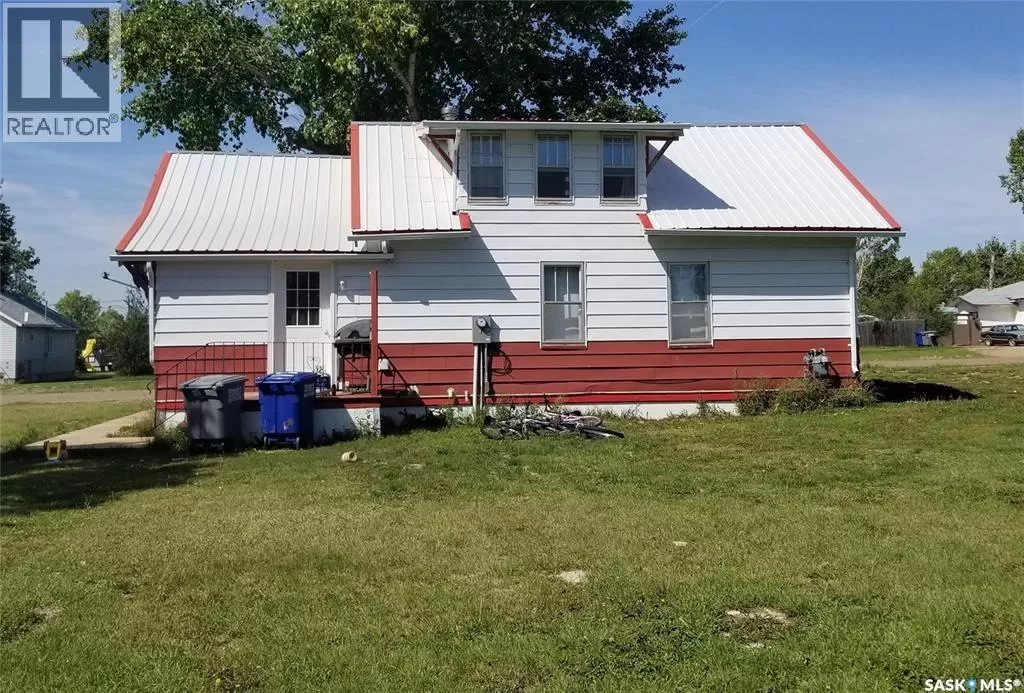 House for rent: 111 Warwick Street, Neville, Saskatchewan S0N 1T0