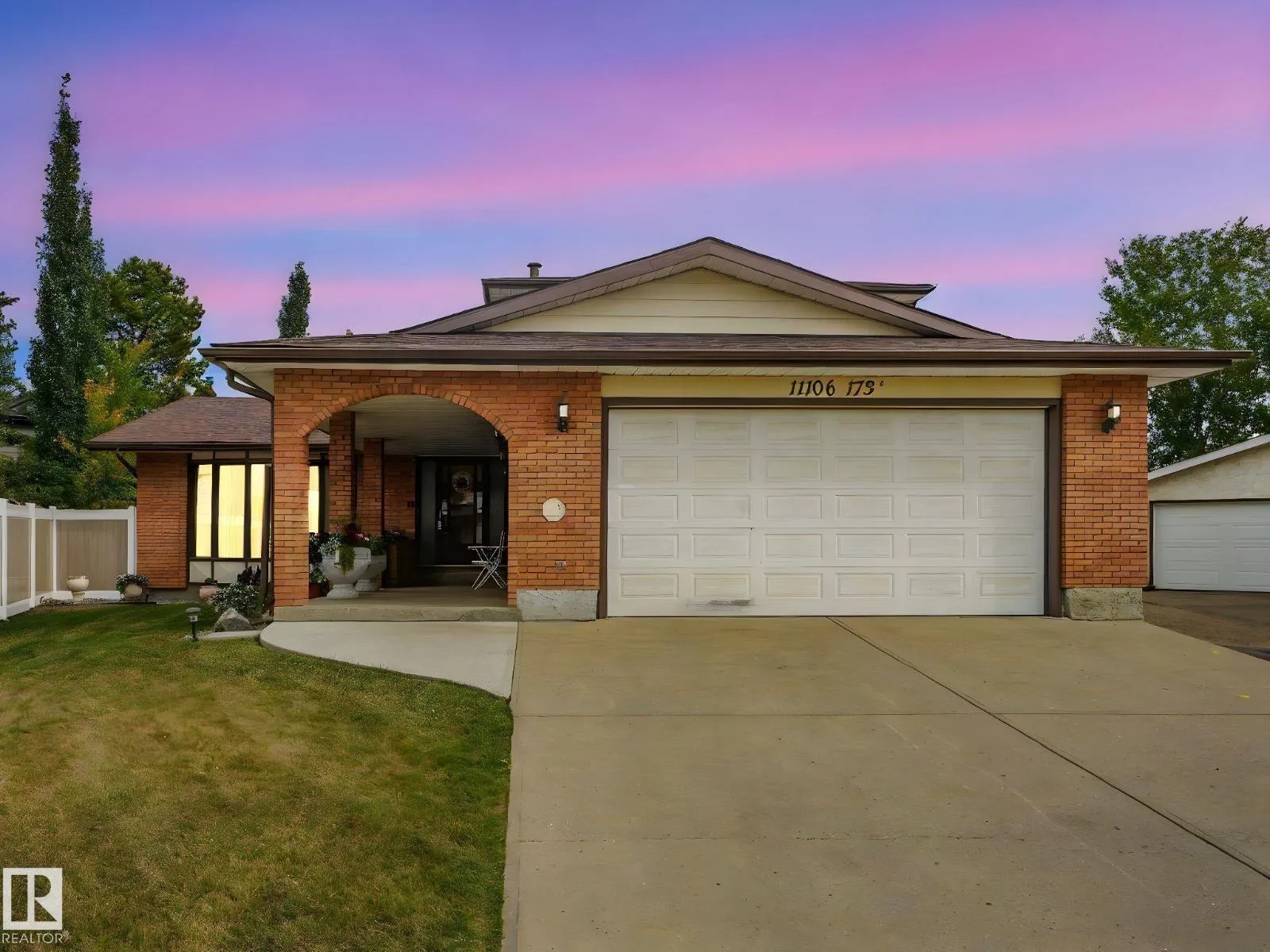 House for rent: 11106 173a Av Nw, Edmonton, Alberta T5X 3J9