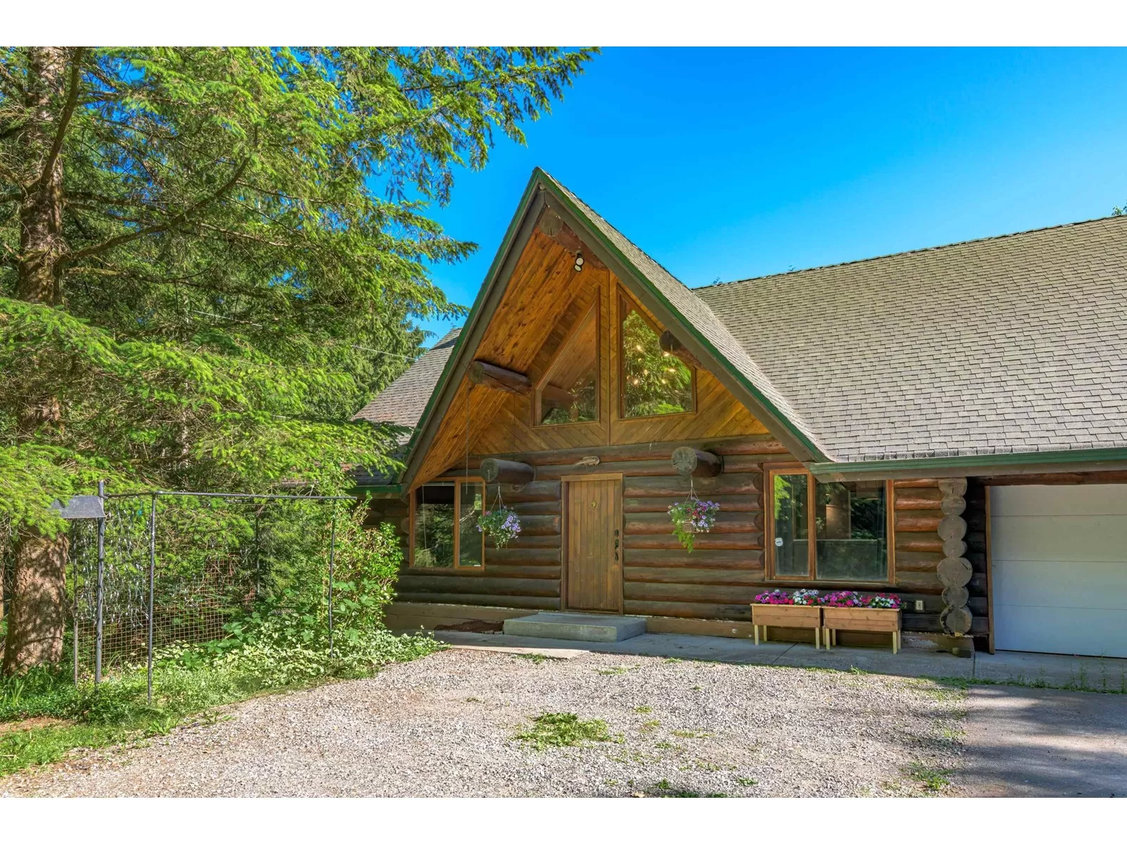 House for rent: 11108 Greenwood Drive, Mission, British Columbia V4S 1A9