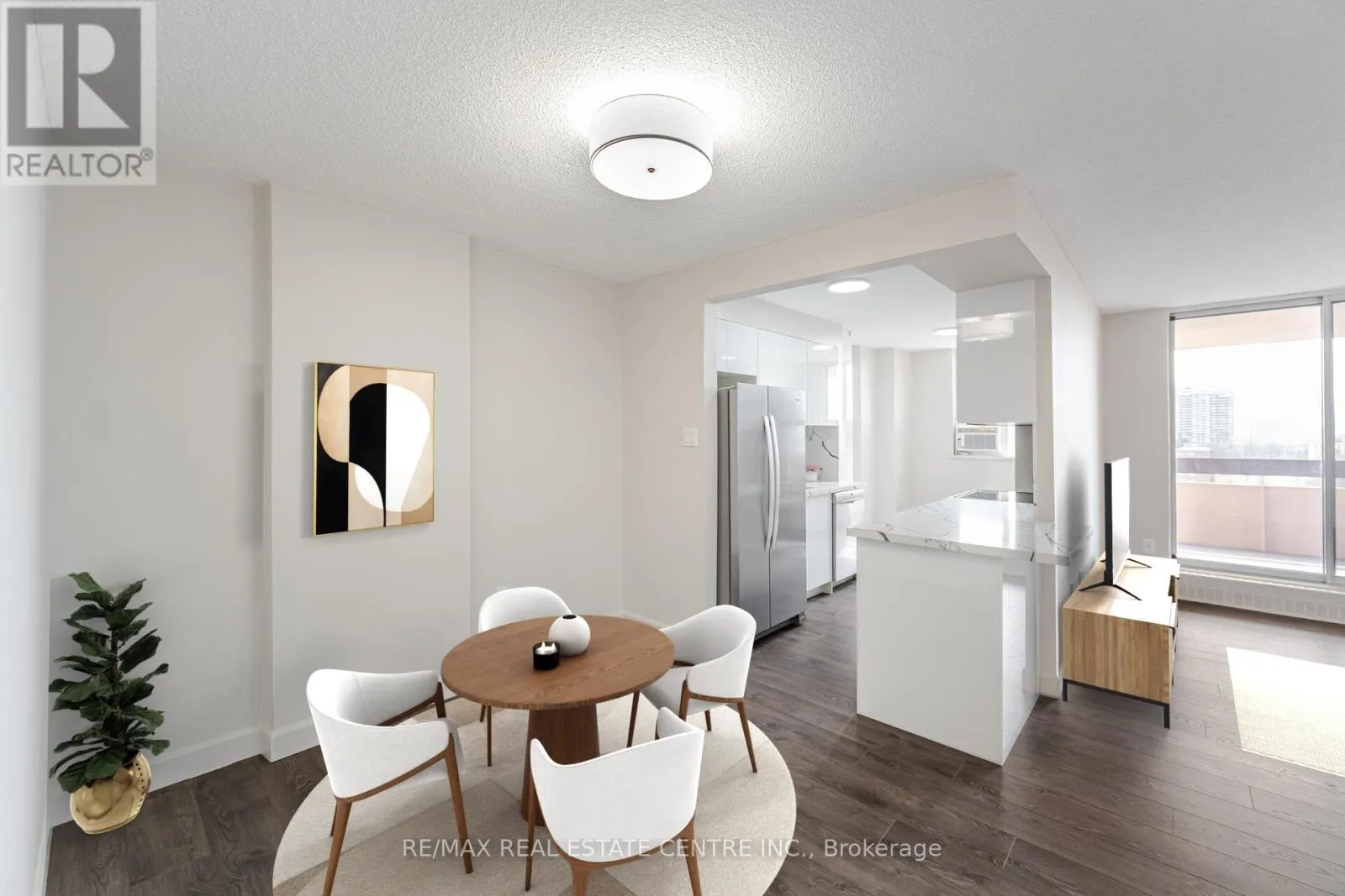 Apartment for rent: 1111 - 1615 Bloor Street, Mississauga, Ontario L4X 1S2