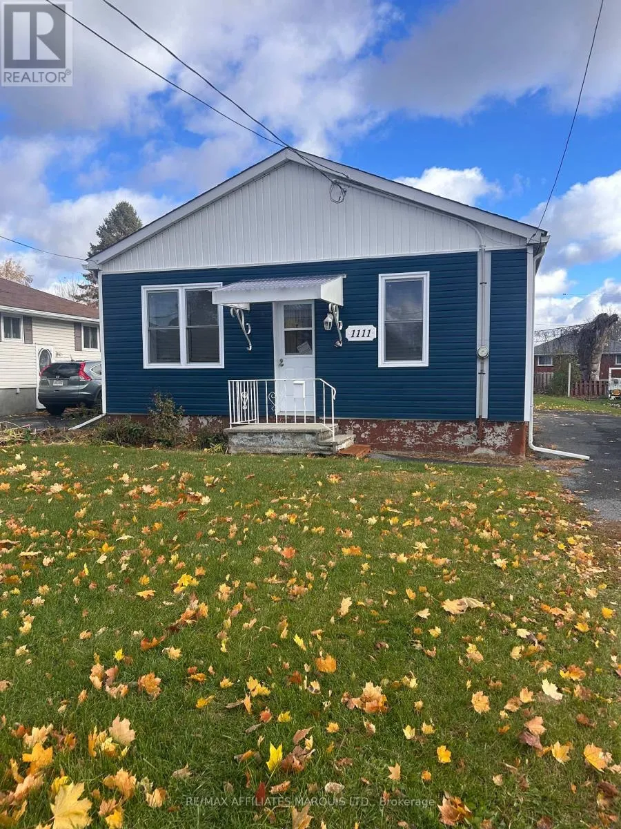 House for rent: 1111 Bedford Street, Cornwall, Ontario K6J 4G2