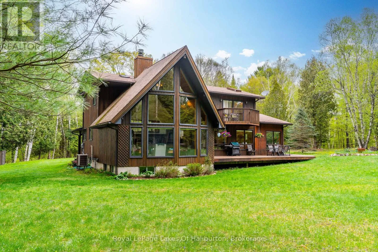 House for rent: 1111 Elk Drive, Dysart et al, Ontario K0M 1S0