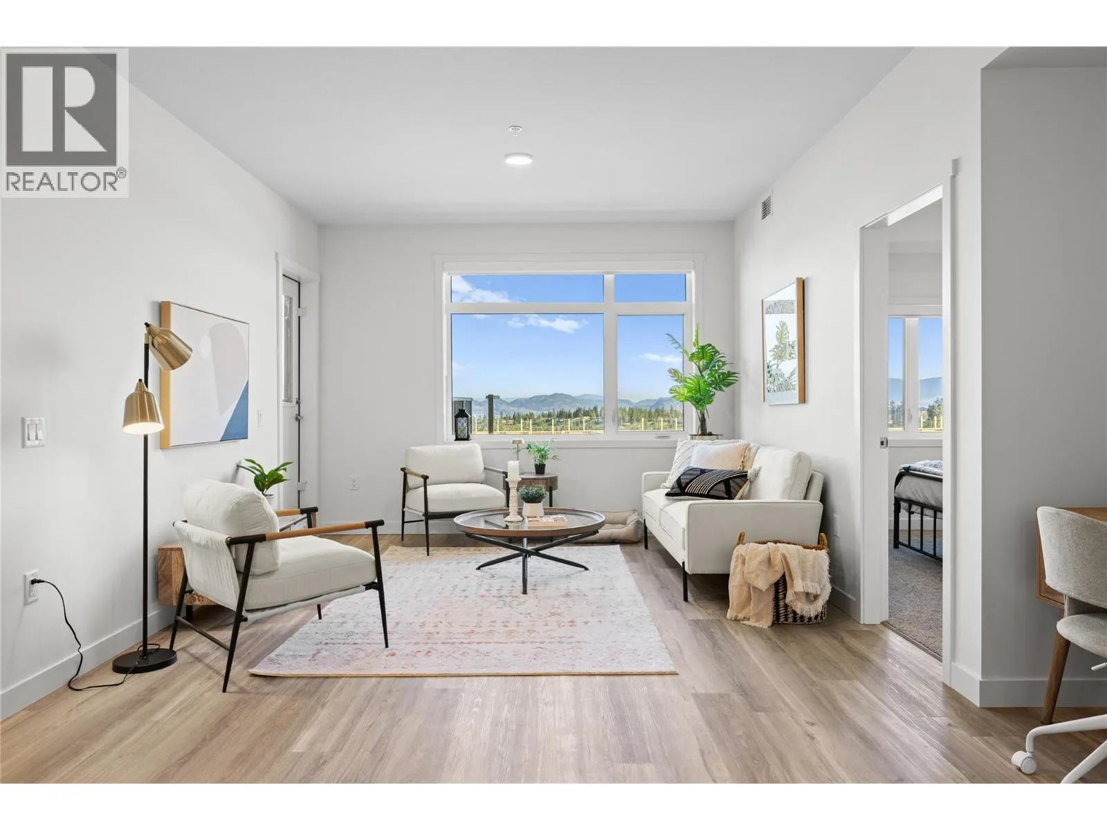 Apartment for rent: 1111 Frost Road Unit# 408, Kelowna, British Columbia V1W 0G8