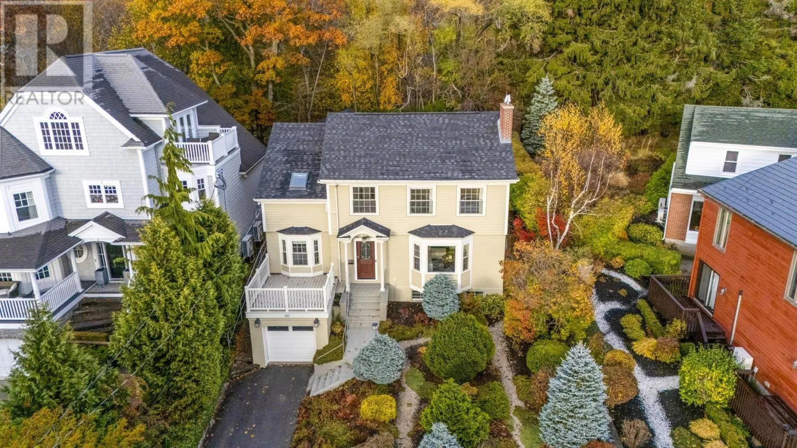 House for rent: 1111 Rockcliffe Street, Halifax, Nova Scotia B3H 3Y7