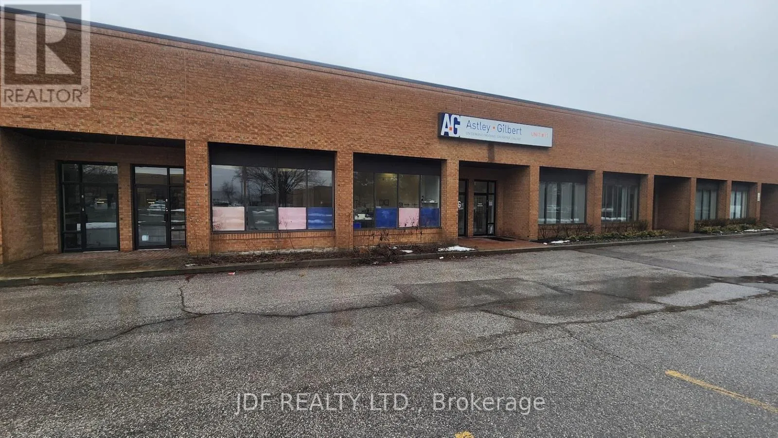 Multi-Tenant Industrial for rent: 11-14 - 577 Edgeley Boulevard, Vaughan, Ontario L4K 4B2