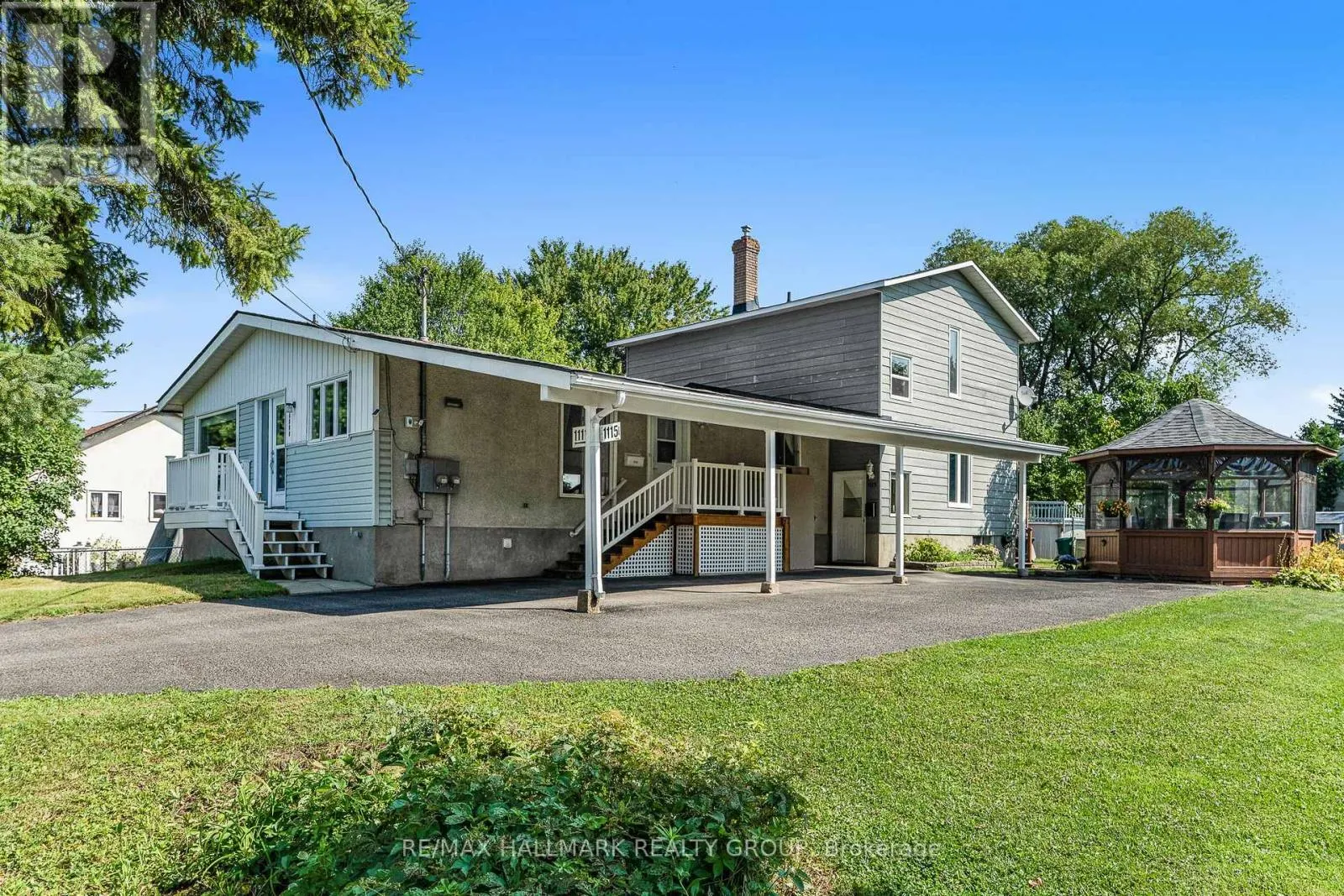 Duplex for rent: 1115 Cholette Crescent, Ottawa, Ontario K1C 1T4