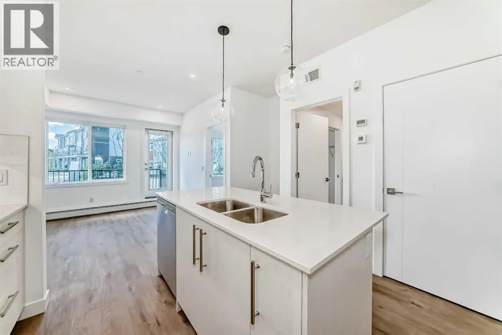 Apartment for rent: 1116, 6 Merganser Drive W, Chestermere, Alberta T1X 2Y2